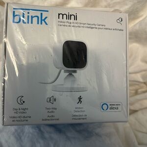Blink Mini Indoor Plug-in HD Smart Security Camera